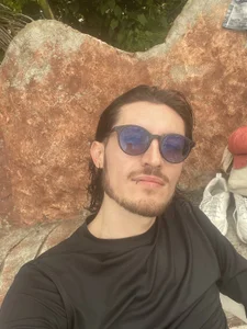 rzatd712 Public Pic 2