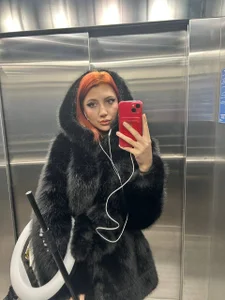 medusa_gorgon Outside the home 😍 Pic 4