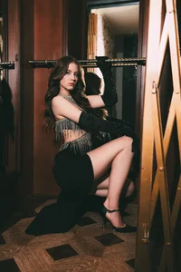 SofiaSarvain Up After Midnight Εικόνα