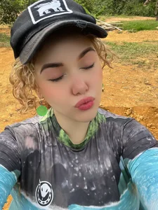 ErikaSwann Public รูป  2