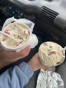 Food, travel, and unique moments de Alaia_Blosson  6 Imagens