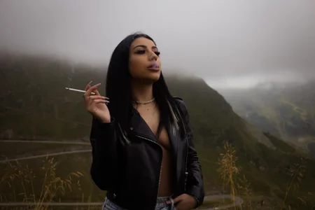 Anais_Bloom Mountains Trip Pic 5