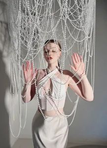 Jenny_Skinner20 White pearls Pic 2