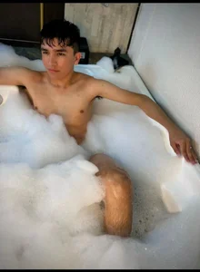 benji_hoter In the tub รูป  4