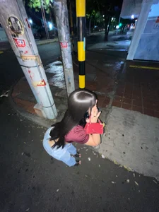 stopping traffic 👄🚦 de AmberCollens Foto 2