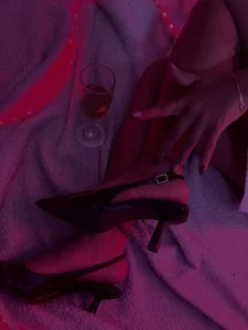 Wine, you and me, in Valentine´s od HoneyDolllXXX  7 snímek