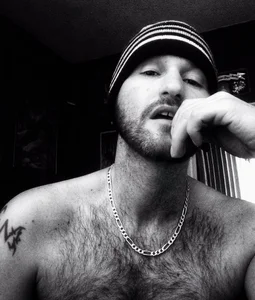 GhetTOfag_: Public ( 3 фото)