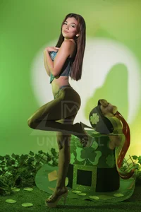 I have a hidden treasure, come and find it🍀 od AlassiaHocthner  2 snímek