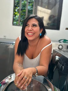 Wet day in laundry 💦🔥 de KendalMilleer  2 Imagens