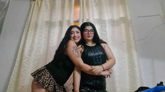 SaraANDLiz SaraANDLiz💕❤️ Pic 2