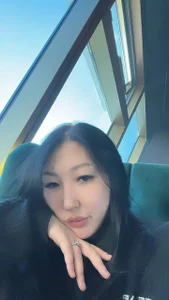 Ameliya_kim selfie in a restaurant Immagine  3