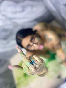 LOOK AT MY PAINTING 🎨🙈🥺 od nikky_latin  2 snímek