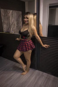 GigidollのWanna taste me?の 2枚の写真