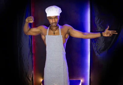 ReyKen- HOT COOK  7টি ছবি