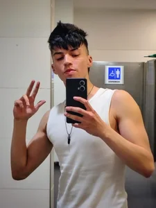 Casual 😘 de apolocarter  2 Imagens