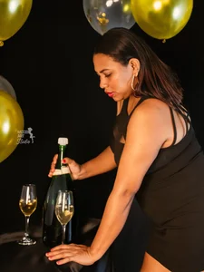 emily_greatboobs A BIG TOAST TO YOU Pic 5