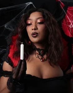 Amara_Voss_ Vampire Desire Pic