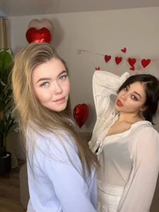 VioletMyersss: Scissor sisters ^^ ( фото)