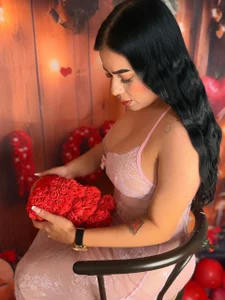 Miah_gomez_のVALENTINE'S DAY ♥️ ✨の 5枚の写真