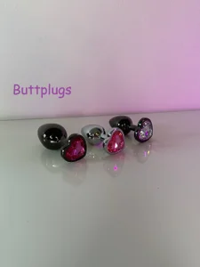 SabrinaRose_xxx My toys Pic 2