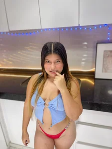 thehouseismine1's kim and muchel Sex Photo 1