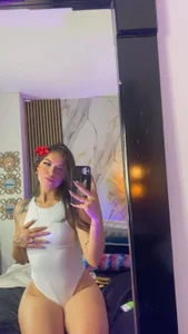 Chloesantana_ Public Foto