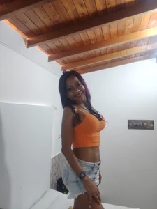 karla_dunn Casual pics before transmision <3 Pic 2