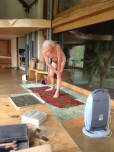 WaverlyKernowのnudes1の 3枚の写真