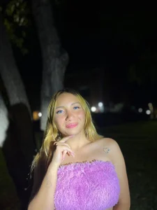 Lollyrose_ A day out at night in the city✨ slika 3