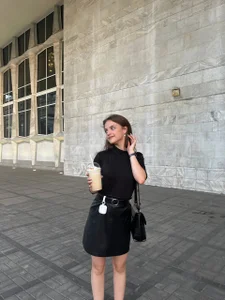 KarinBates Public Pic 6