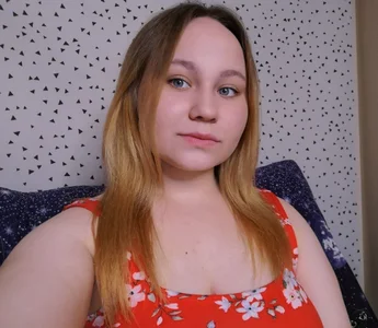 Llayna: Public ( 8 фото)