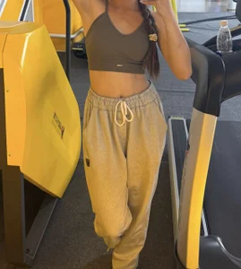 JackieWebb I went to a long-awaited workout today, I'm very glad🥰🥰🥰🥰  4 снимка