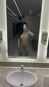 Kelly_Fitness treino 💪🏼leggings e top Foto 5