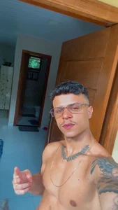 Public de Gust027  6 Imagens