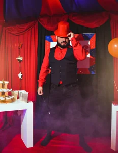 MichaelBear_: THE MAIN ATTRACTION 🎪🔥 ( 6 фото)