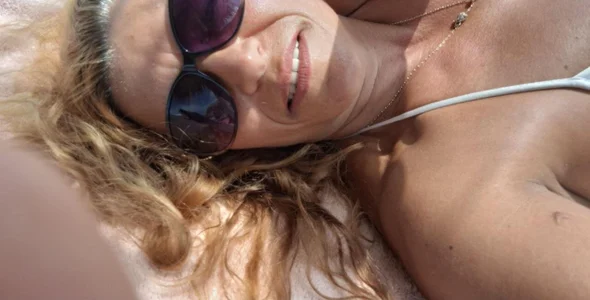 Public od KamaFeels  2 snímek