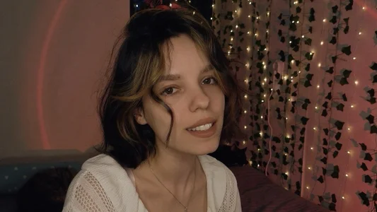 Maya_Campbell Public  2 снимка