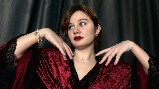 Zdjęcia ElizabethRedWings hold my shoulders:  3