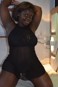 samantha_swettt ebony shamanta🥵😈 Pic 4
