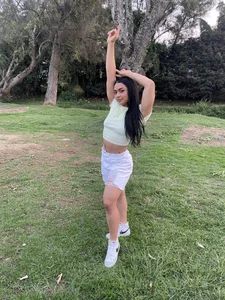 lady_ni_ Public Pic 2