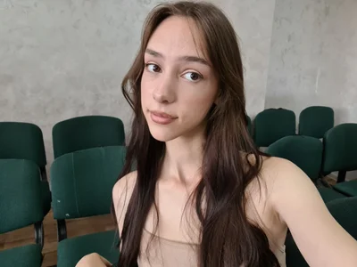 MelitaZmijewski Public Pic 4