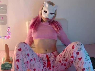 violettaarojassviolettaa!🐽 Bild