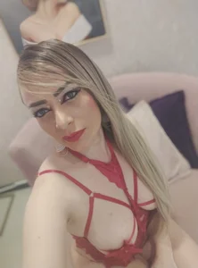 Jeanineescott Transmitting Pic 2