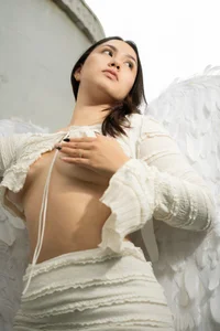 lia_ass_ Do you like this angel? 🙈 টি ছবি