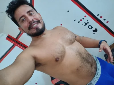 May 2025 de KalethBigDick Foto 4