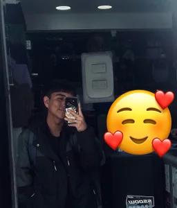 Public od Ell_gomxxxz  snímek