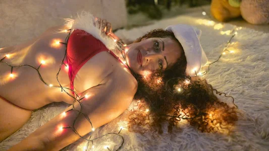 LilihtMature Open your gift and open my ass Foto 5