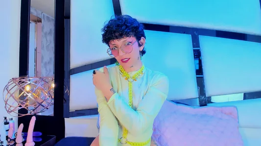 My soaked pussy awaits you 💦 de Calioperoux  photos