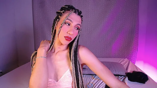 sofiaa_grey_: YOUR LITTLE BITCH ( 6 фото)