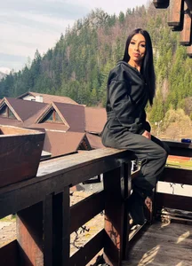 BrianaGolddenn Body Art Pic 2